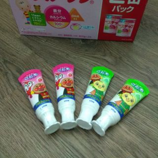 Hộp Kem đánh răng của Nhật Lion trẻ em
