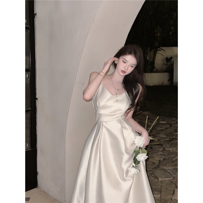 Đầm dáng xòe hai dây midi Emilyshop