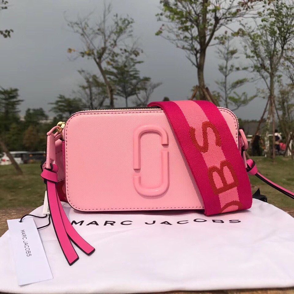 Túi đeo chéo MJ màu hồng