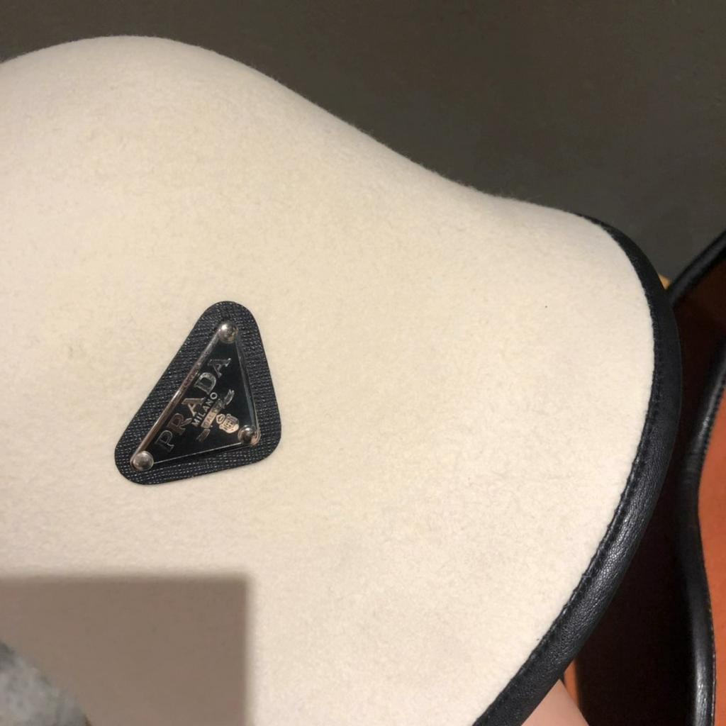 Mũ Tai Bèo Màu Trơn Thiết Kế Đơn Giản Phong Cách Retro Anh Quốc