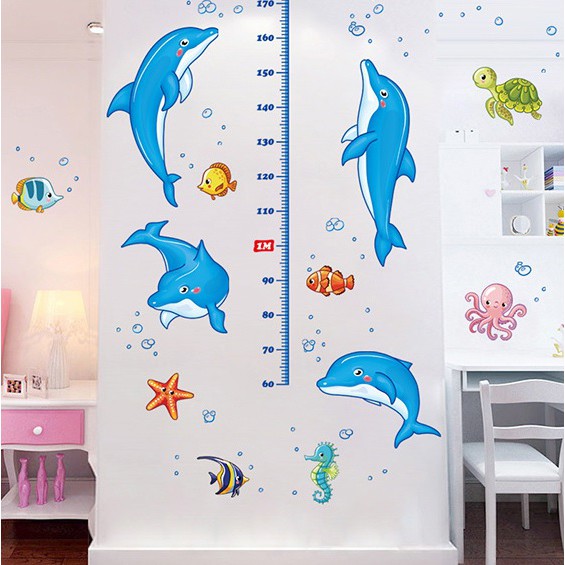 Decal dán tường Thước đo chiều cao cá heo
