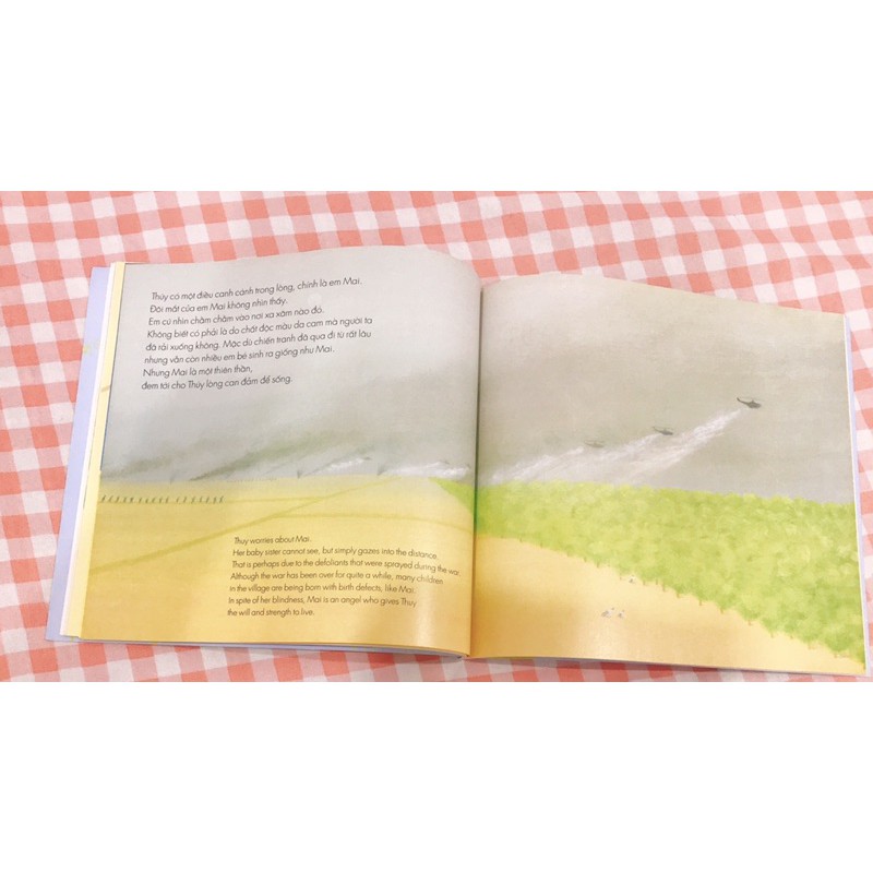 Sách - Ehon Nhật Bản - Chắp Cánh Ước Mơ Cho Trẻ Em Trên Khắp Thế Giới - Dreams On A Wing For All Children In The World