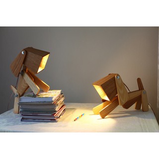 ĐÈN ĐỂ BÀN GỖ HANDMADE CHÚ CHÓ
