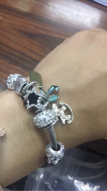 Vòng charm Thái used