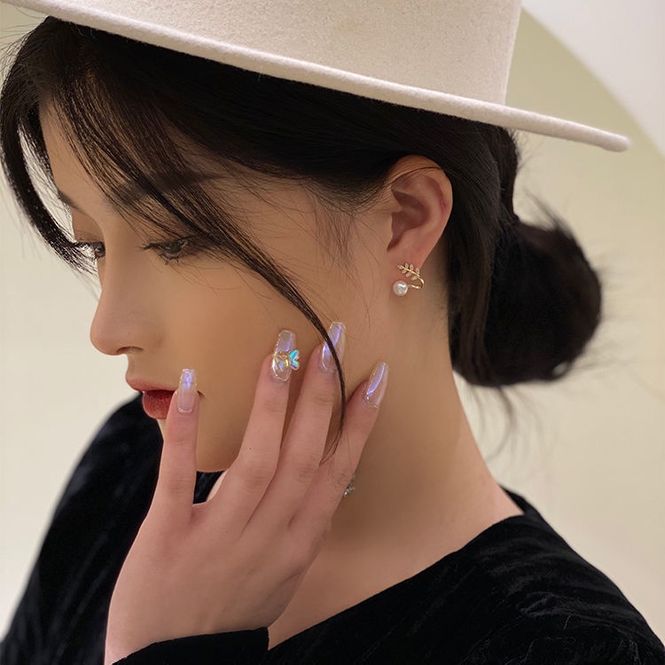 Bông Tai Ngọc Trai Mini Hình Lá Dễ Thương Phong Cách Hàn Quốc Cho Nữ