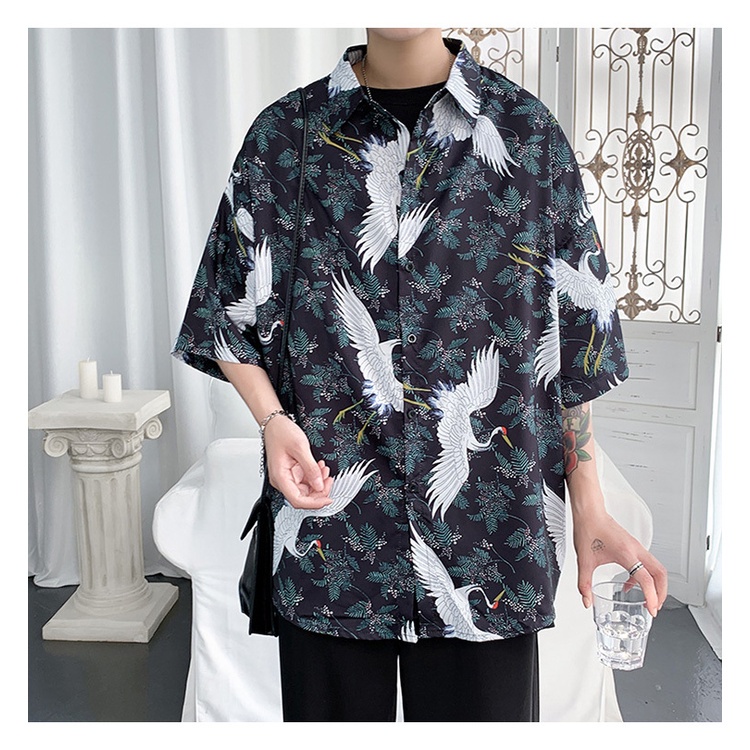 Áo Sơ Mi Tay Ngắn Dáng Rộng In Hình Chim Hạc Kiểu Nhật Bản Cá Tính Cho Nam