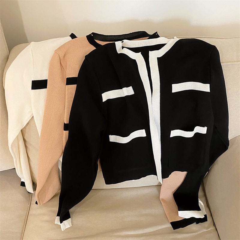 Bộ hai mảnh Cardigan tương phản thời trang phong cách Hàn Quốc