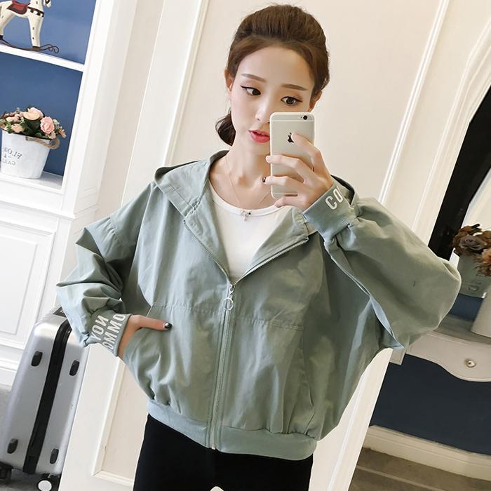 Áo Khoác Mỏng Có Nón Dáng Rộng In Họa Tiết Phong Cách Hàn Quốc Thời Trang Xuân Thu Mới Cho Nữ