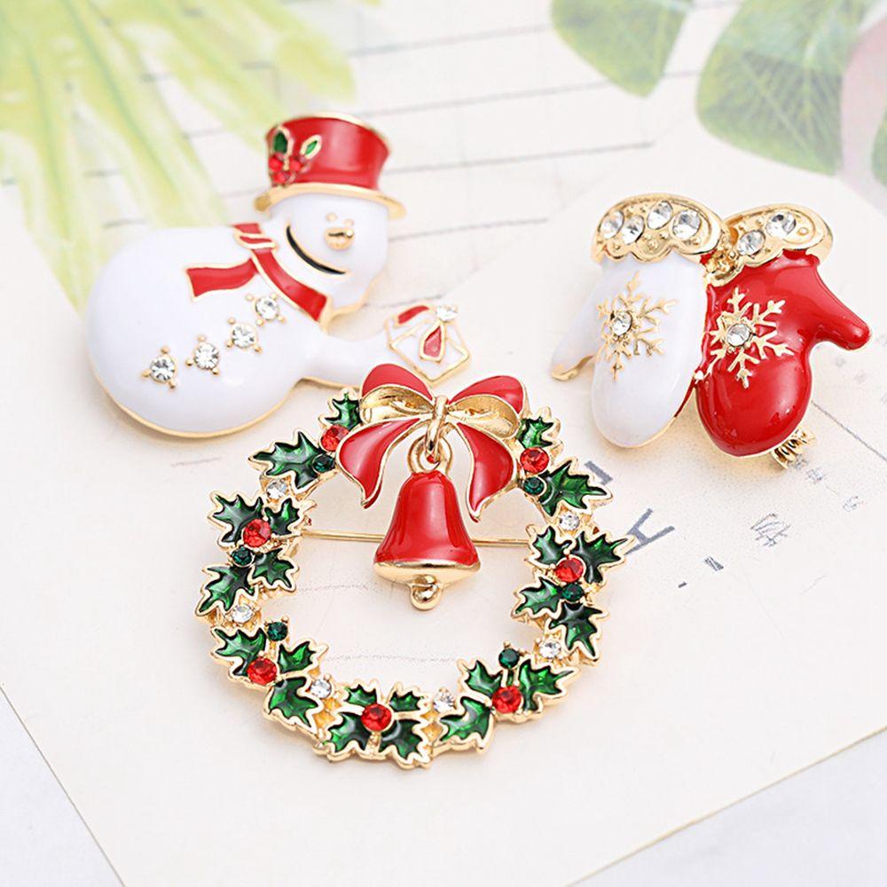 Huy Hiệu Cài Áo Hình Chiếc Tất / Nón / Ông Già Noel Ngộ Nghĩnh