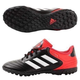 Giày đá bóng adidas hàng auth nhé