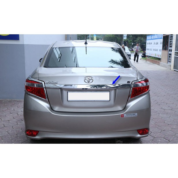 ỐP TAY MỞ CỐP XE VIOS 2014 2015 2016 2017