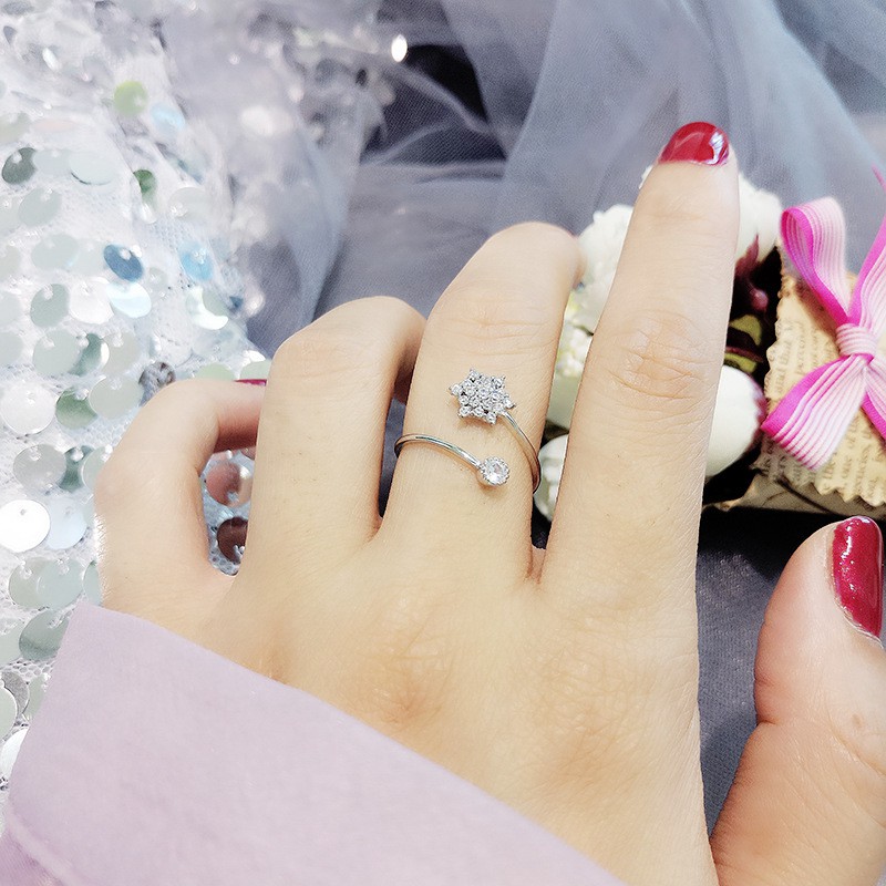 Nhẫn đeo tay nữ thiết kế 5 cánh sao lấp lánh, bền màu, giá rẻ - Nhẫn đeo tay NDT05