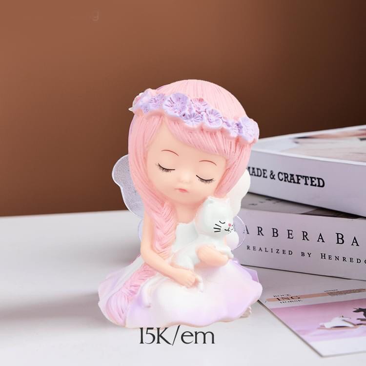 BÉ GÁI BẾ MÈO MÔ HÌNH NHỰA trang trí bánh kem bánh sinh nhật
