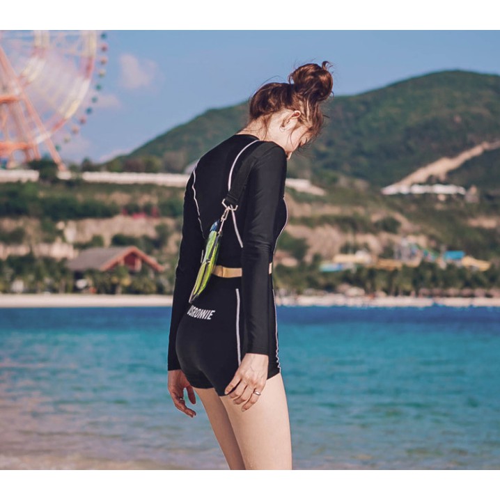 Đồ bơi nữ kín đáo QUEEN BIKINI Bikini 2 mảnh đi biển Quảng châu dài tay mẫu mới siêu hot BIK26
