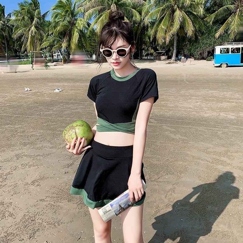 Đồ Bơi Nữ, Váy Xòe Áo Tay Ngắn 2 Chi Tiết, Bộ Đồ Bơi Thể Thao, Đồ Bơi Phong Cách Hàn Quốc | BigBuy360 - bigbuy360.vn