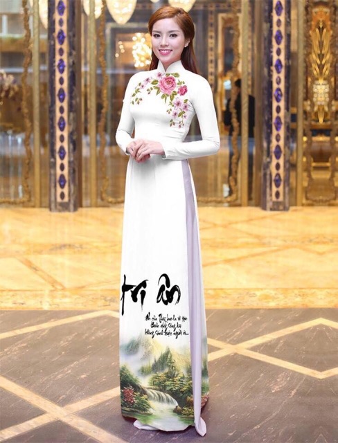 Áo dài thư pháp