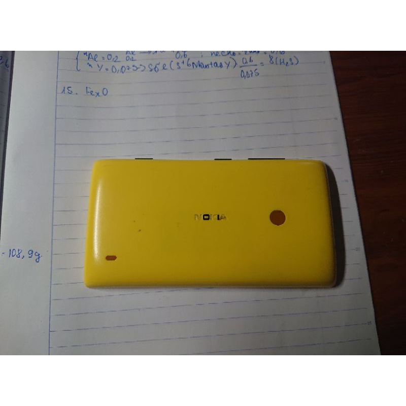 nắp lưng Nokia Lumia 525 vàng