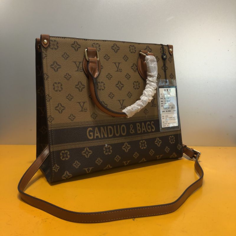 Túi LV hàng cao cấp.