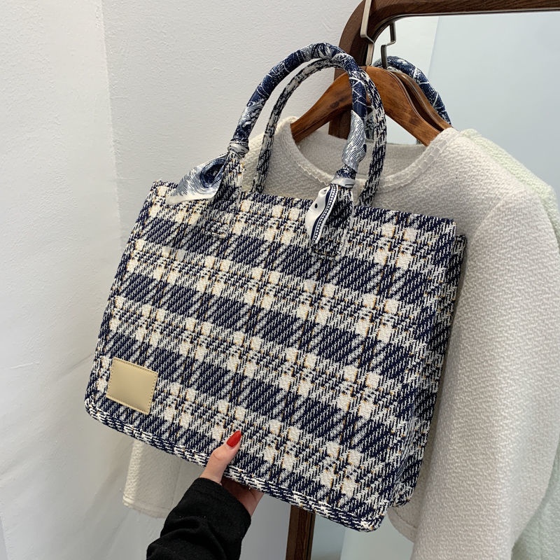 Túi tote xách tay thời trang phong cách mùa hè cá tính