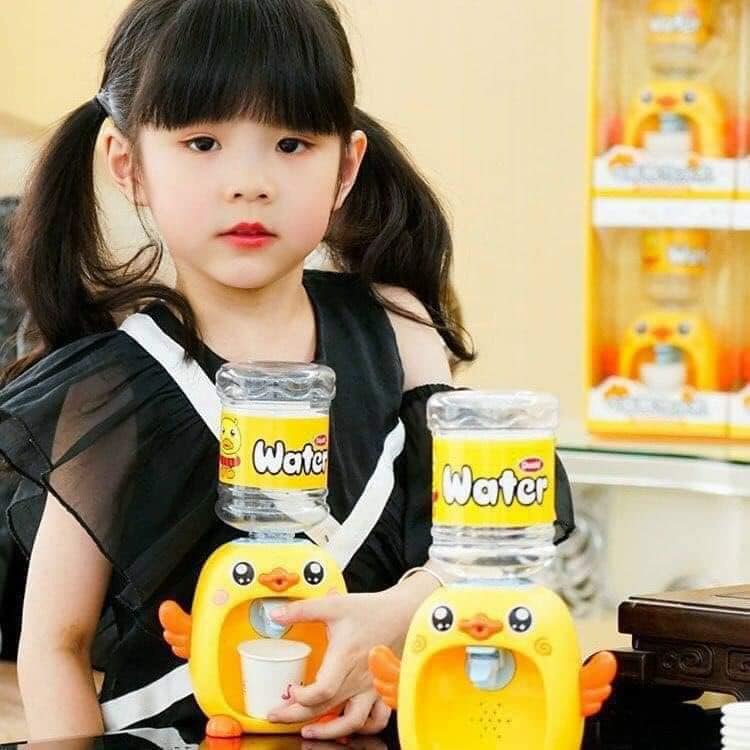 [Mã LIFE1511A giảm 10% đơn 50K] Bình nước rót mini hình con vịt cho bé