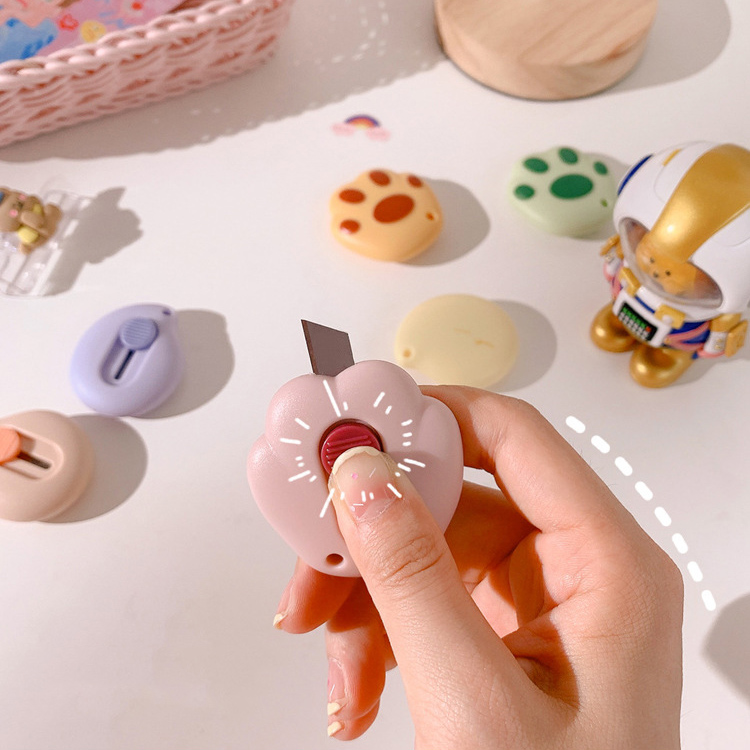 Cute Cat Paws Multi-Purpose Pocket Knife