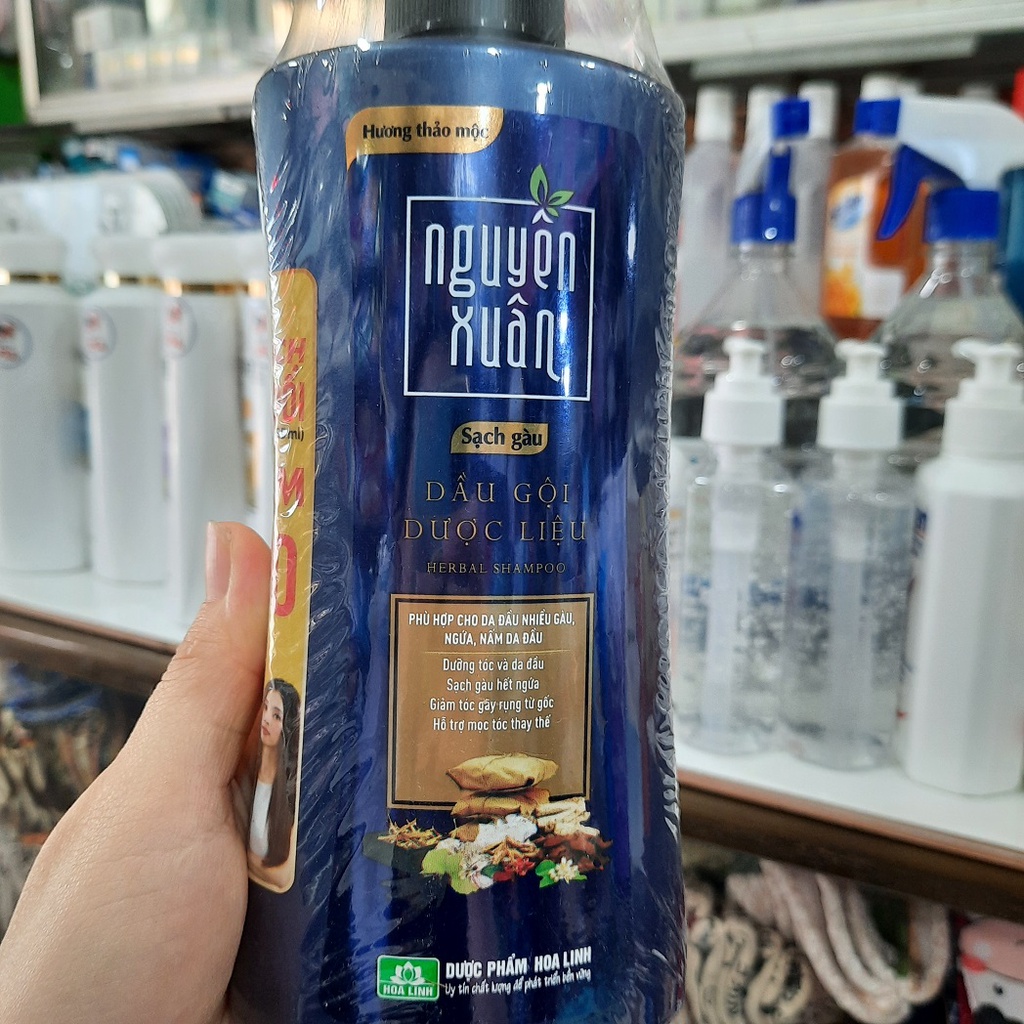 Dầu gội dược liệu Nguyên Xuân Xanh dương 350ml - Dành cho tóc sạch gàu, ngứa da đầu