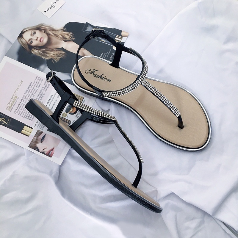 Sandal Dép Xỏ Ngón Nữ Đế Bằng Dày Mùa Hè Xuân Thu Chống Trơn Bánh Mì Mũi Tròn Quai Kẹp Đi Chơi Làm Đi Biển Tông Lê Bệt