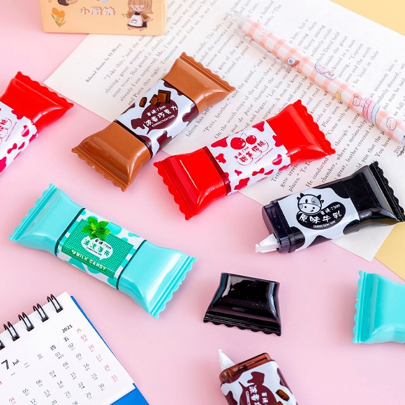 Bút Xóa Kéo Tạo Hình Kẹo Dễ Thương