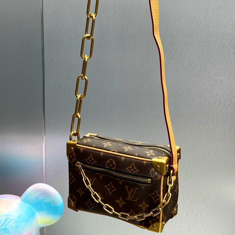 Túi hộp cốp xích Louis Vuitton LV