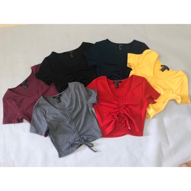 ÁO CROPTOP RÚT DÂY GÂN SIÊU XINH
