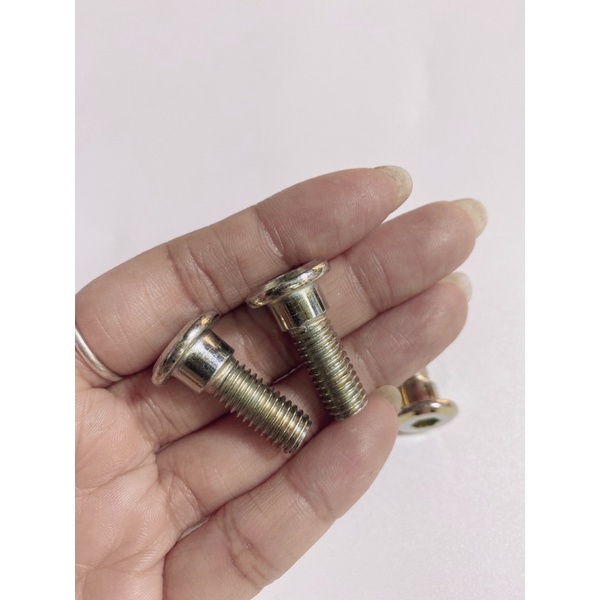 Ốc thắng đĩa trước 8li25 có gờ sắt xi gắn cho dòng xe Honda sử dụng lục giác xiết hoặc mở