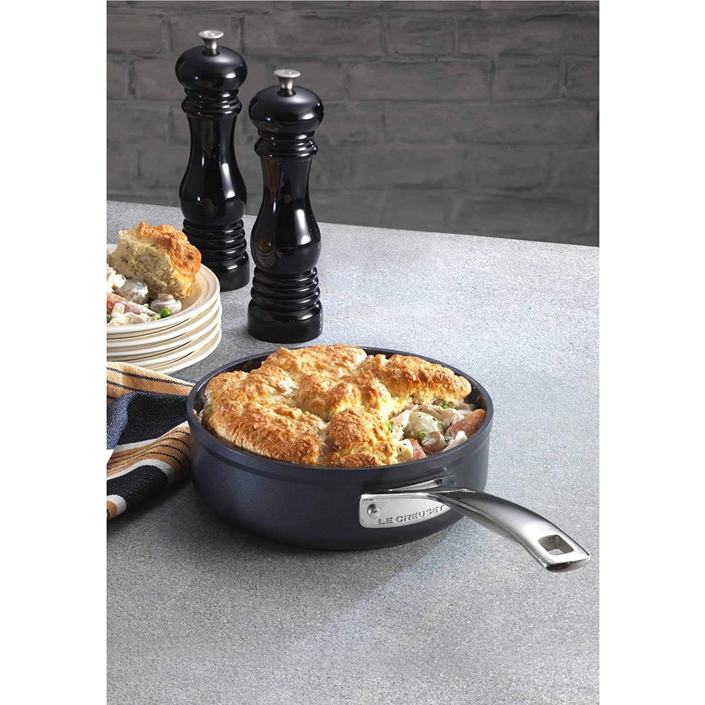 Xay tiêu LeCreuset Pfeffermühle 21cm lưỡi gốm sắc bén