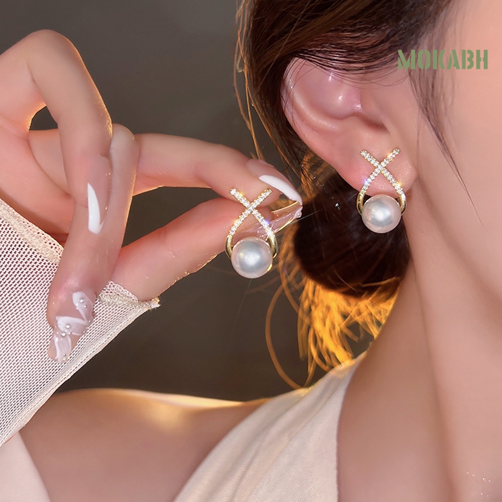 1 Đôi Bông Tai Hình Chữ Thập Đính Đá Lấp Lánh Dễ Phối Đồ Thời Trang Cho Nữ