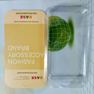 Hộp đựng ốp điện thoại.