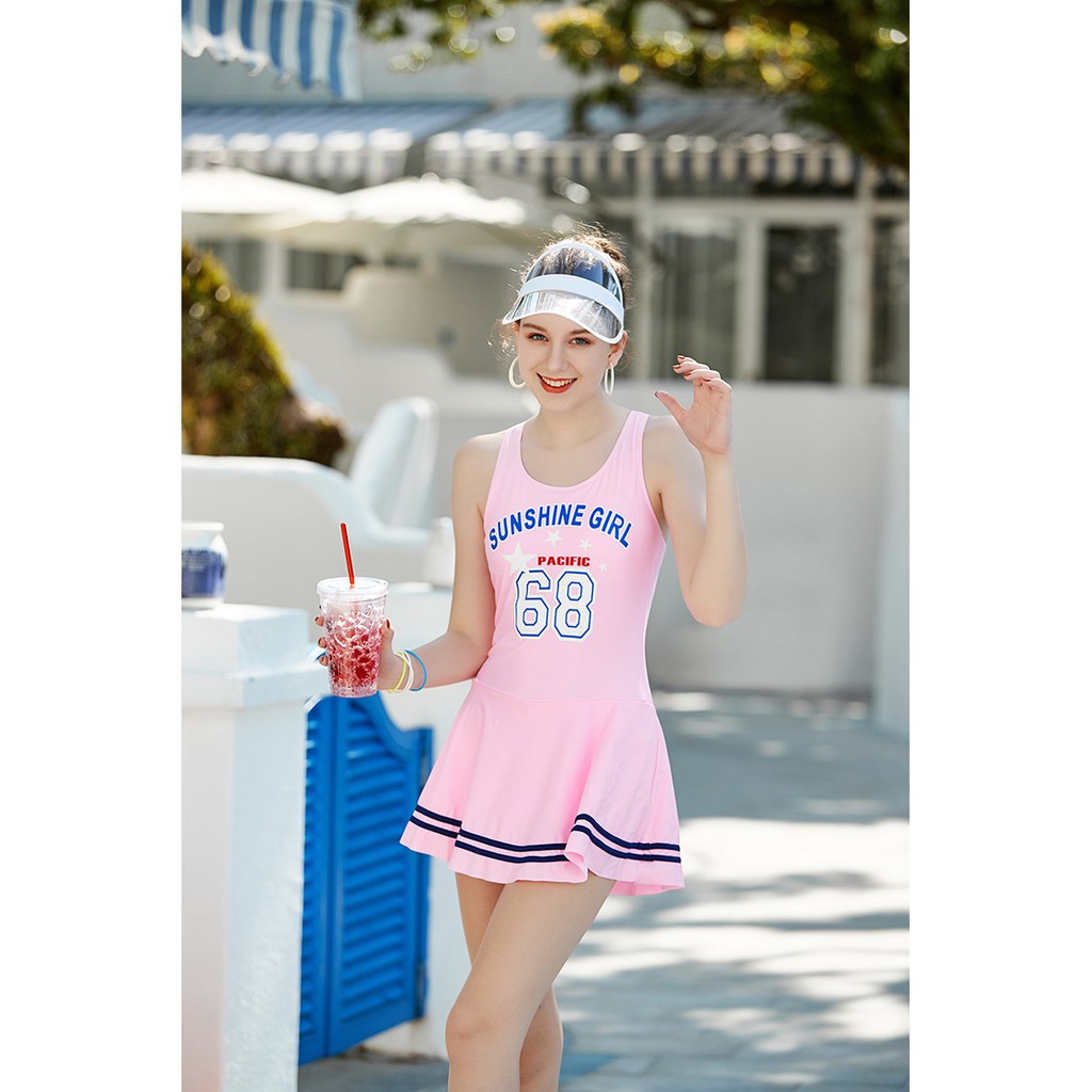 Set bơi tuổi teen