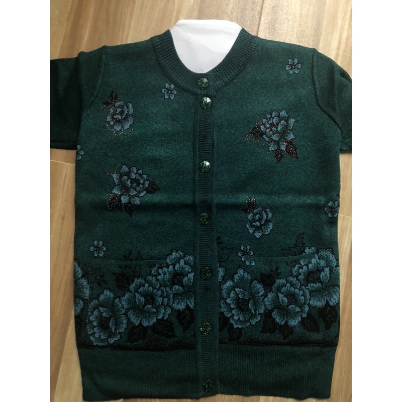 Áo len trung niên sang trọng cho bà cho mẹ cổ tròn