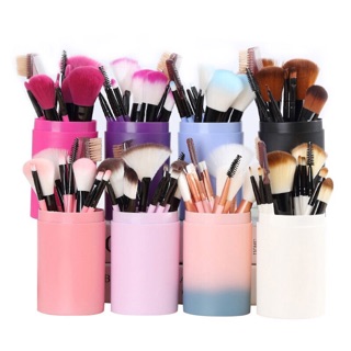 Bộ cọ chuyên dùng để make up - hộp 12 cây