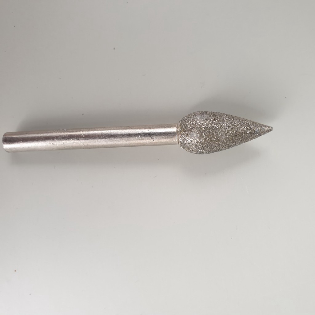 mũi khắc kim cương bút sen cốt 6mm