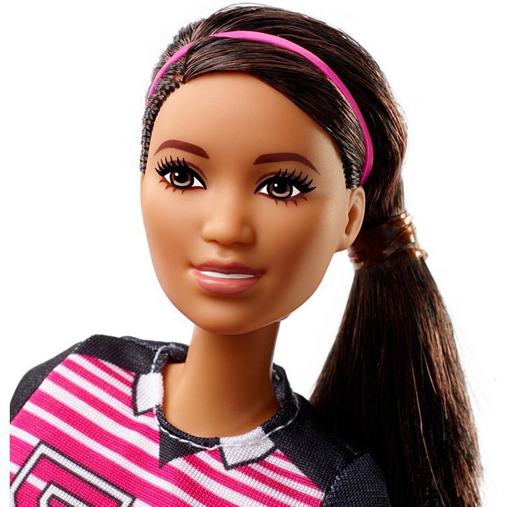 Búp bê nghề nghiệp BARBIE kỉ niệm 60 năm - Cầu thủ đá bóng