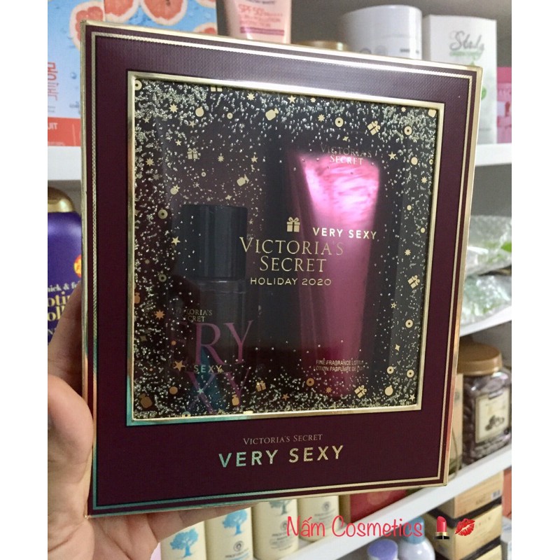 Bộ quà tặng Victoria's Secret - VERY SEXY (Xịt nước hoa-dưỡng thể)