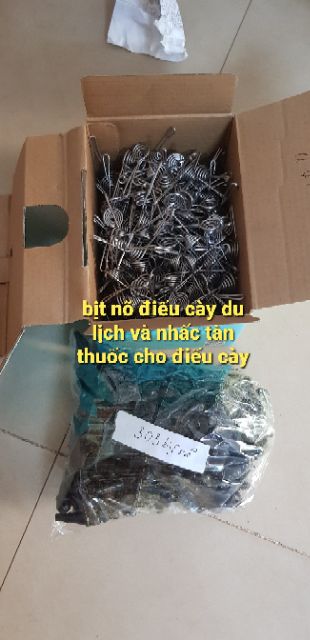 Cao su bịt nõ điếu cày