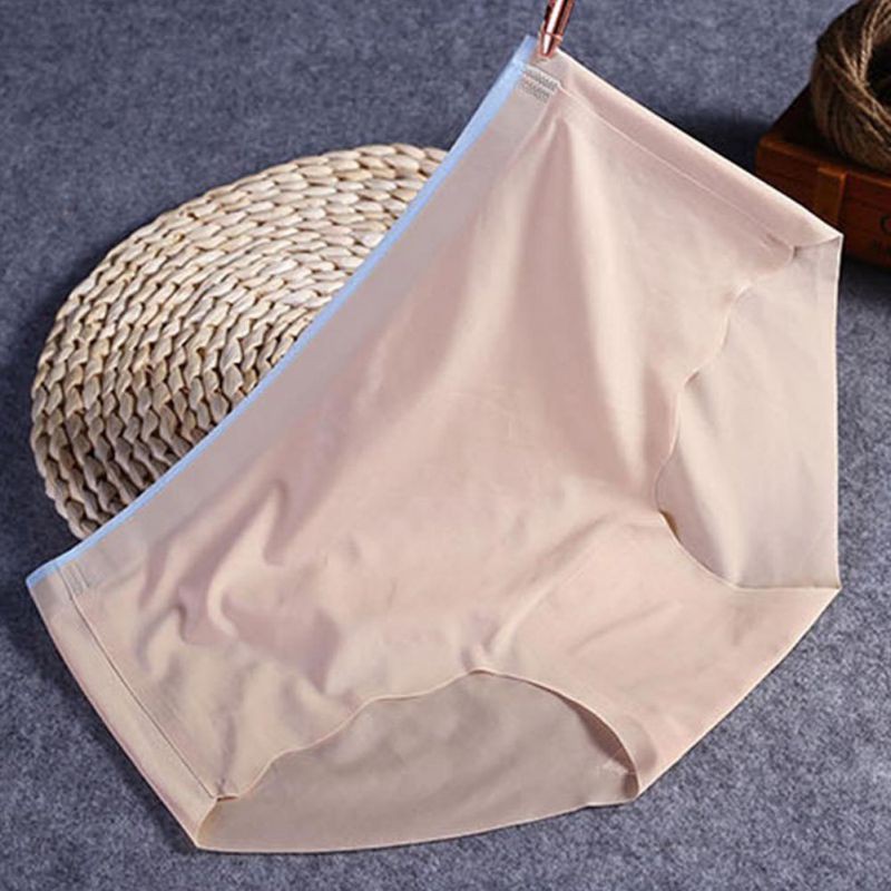 Quần lót lụa không đường may thoải mái cho nữ