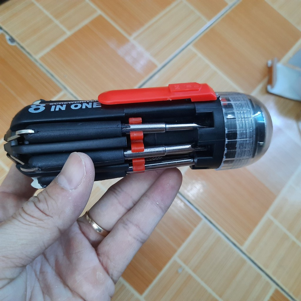 Tô vít 8 đầu đa năng có đèn chiếu sáng