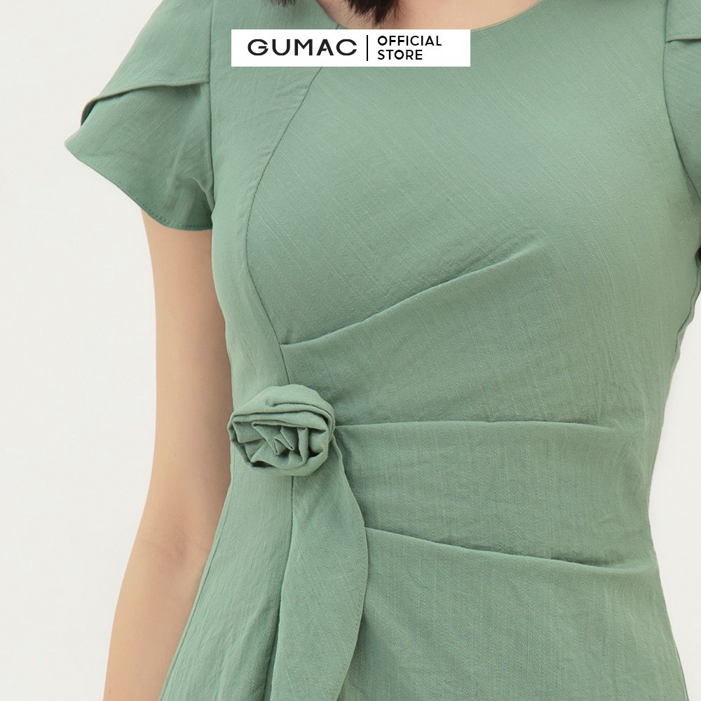 [Mã MABR07062 giảm 8% tối đa 50K đơn từ 249K] Đầm xòe nữ xếp eo phối hoa GUMAC màu xanh trơn, đủ size DB318 | BigBuy360 - bigbuy360.vn