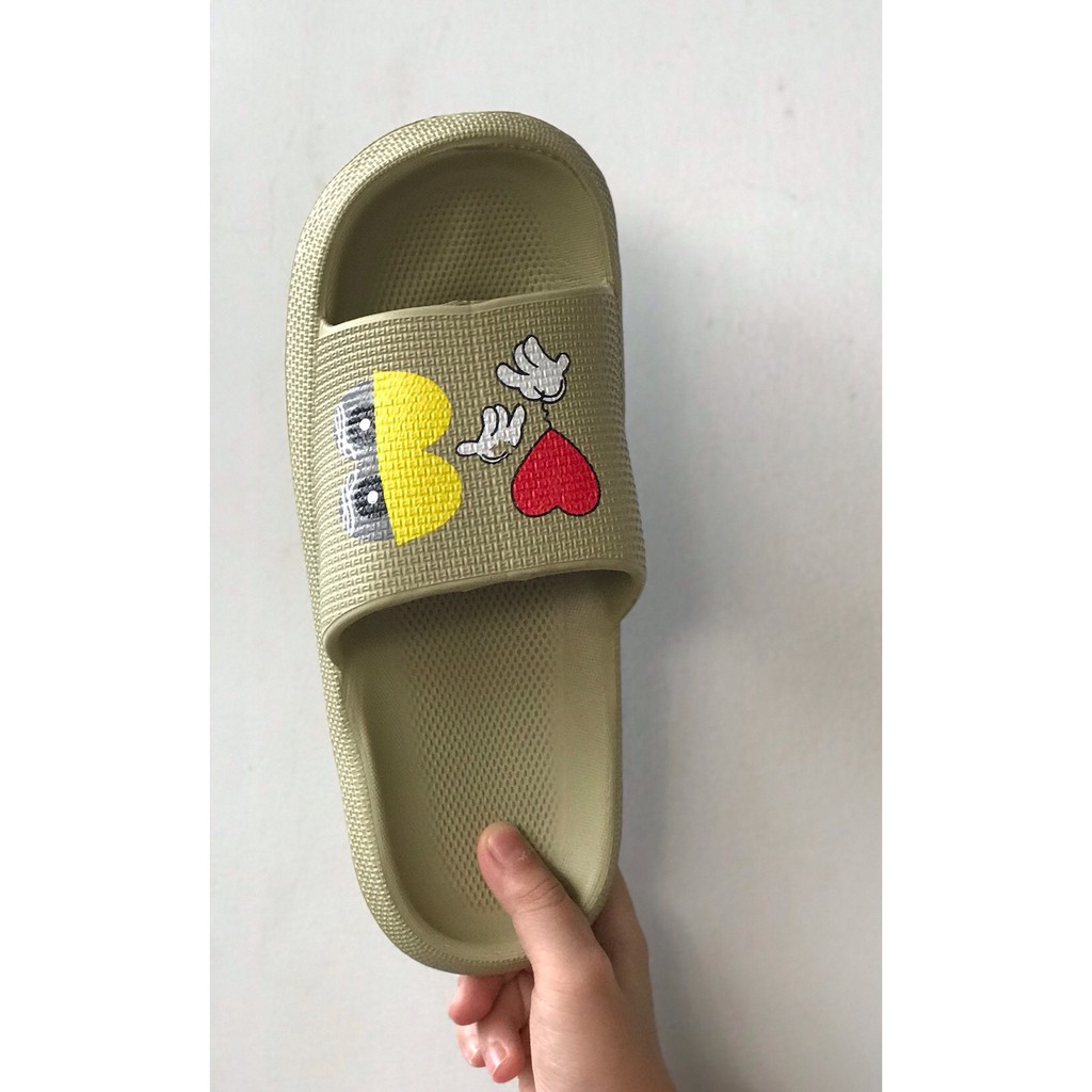 Dép bánh mì cartoon cute