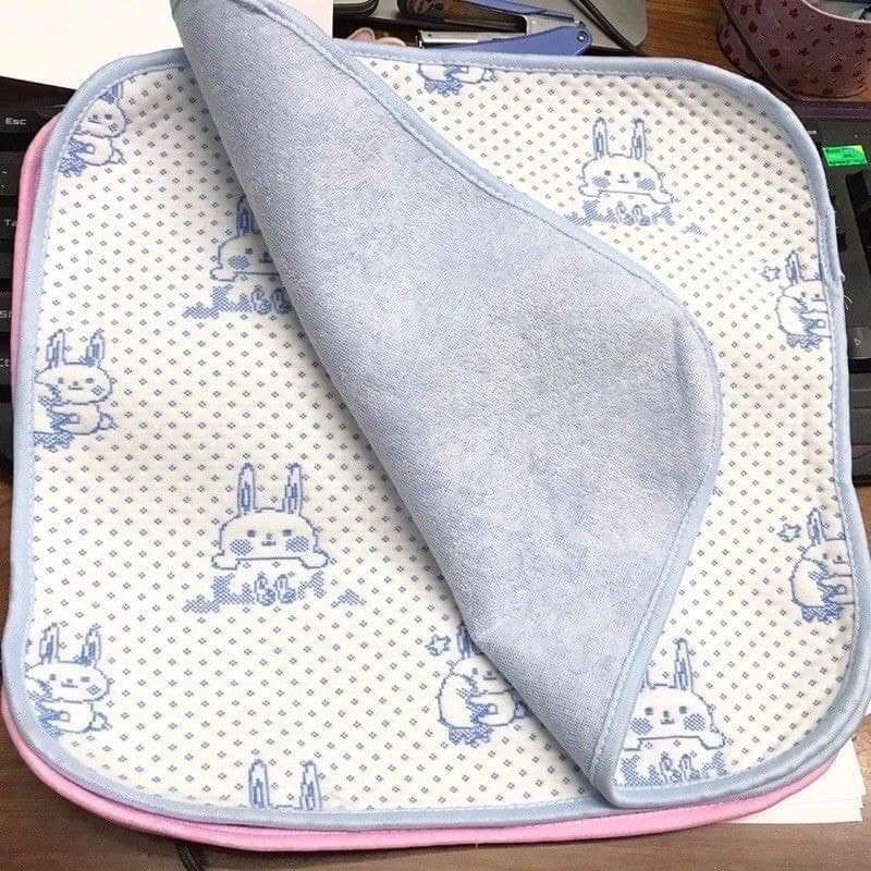 Thảm Lót Chống Thấm 4 lớp Cho Bé đủ kích thước ( 30x30 , 50x70 , 60x80 )