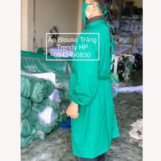 Áo choàng phòng phẫu thuật kèm sẵn khẩu trang nam nữ màu xanh Lục