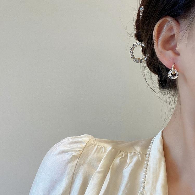 Bông tai tròn nhỏ pha lê cao cấp tinh xảo dành cho nữ - Mely VV39