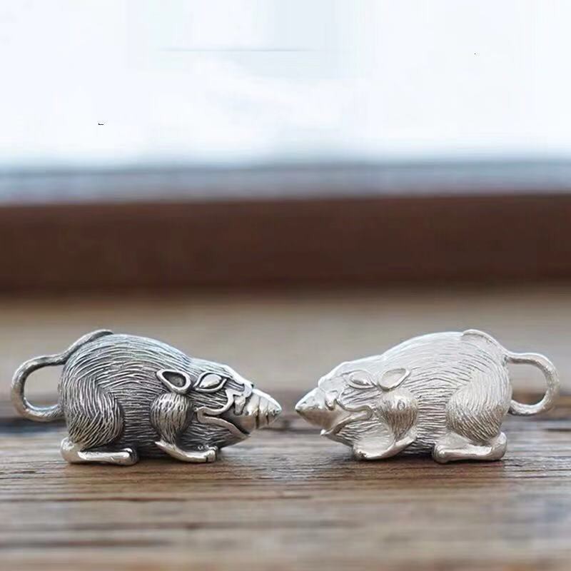 Chuột chiêu tài bạc 999 (3cm) (CHUỘT BÁU NHẢ NGỌC MANI)