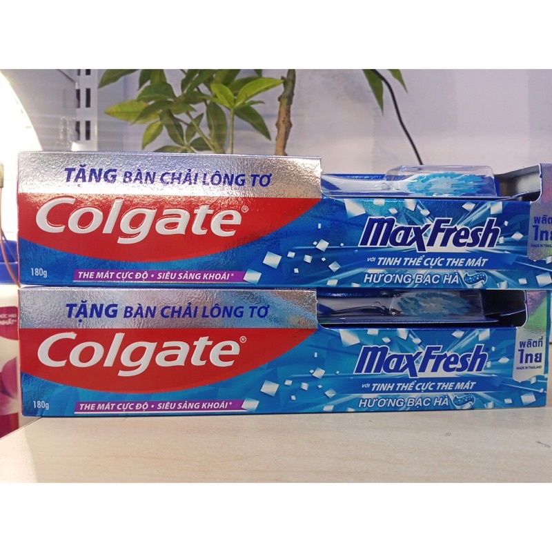 Kem đánh răng Colgate maxfresh